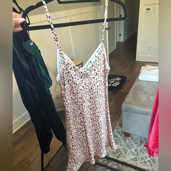 REF MINI DRESS - Picture 2 of 4